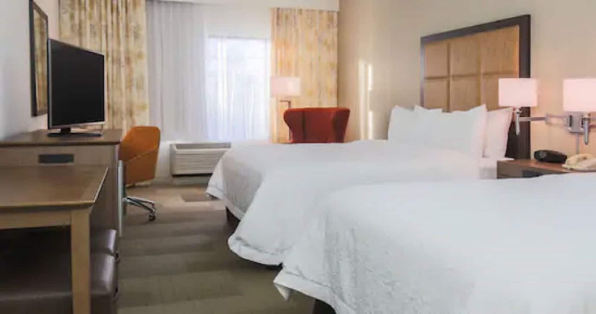 Hampton Inn & Suites Camarillo Εξωτερικό φωτογραφία