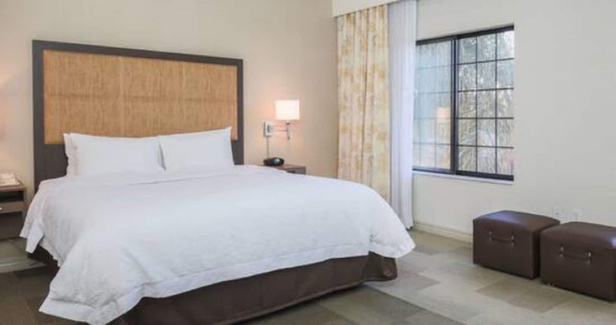 Hampton Inn & Suites Camarillo Εξωτερικό φωτογραφία