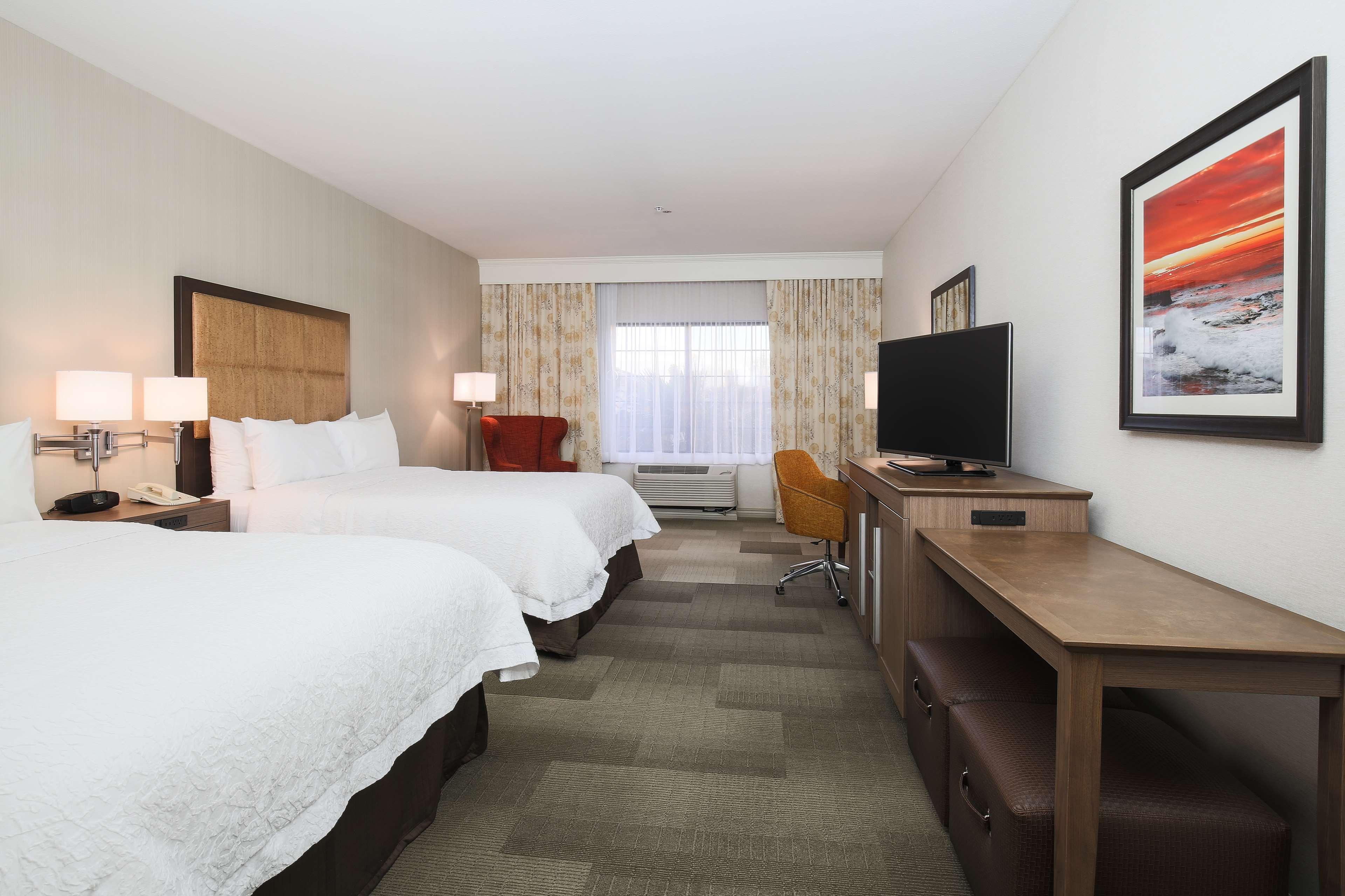 Hampton Inn & Suites Camarillo Εξωτερικό φωτογραφία