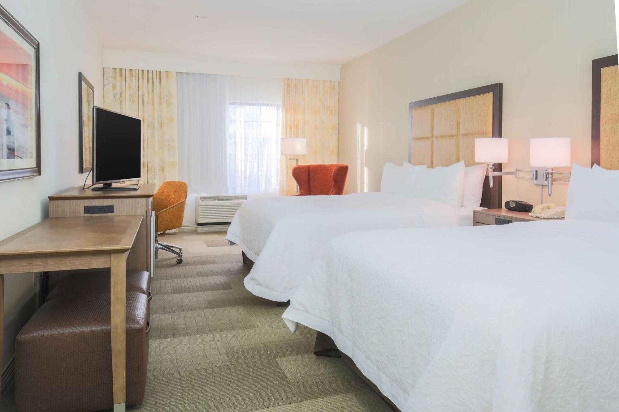 Hampton Inn & Suites Camarillo Εξωτερικό φωτογραφία