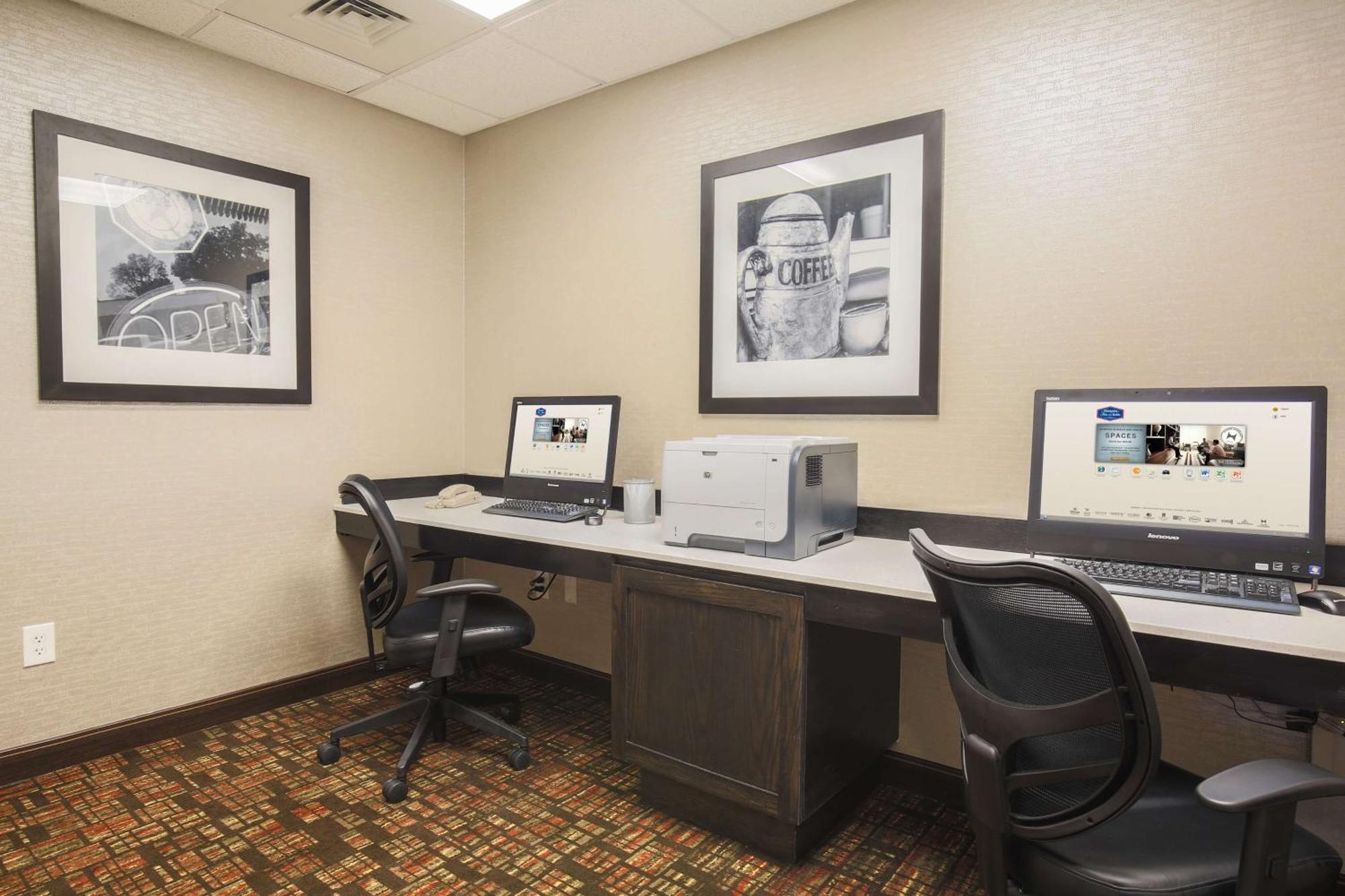 Hampton Inn & Suites Camarillo Εξωτερικό φωτογραφία