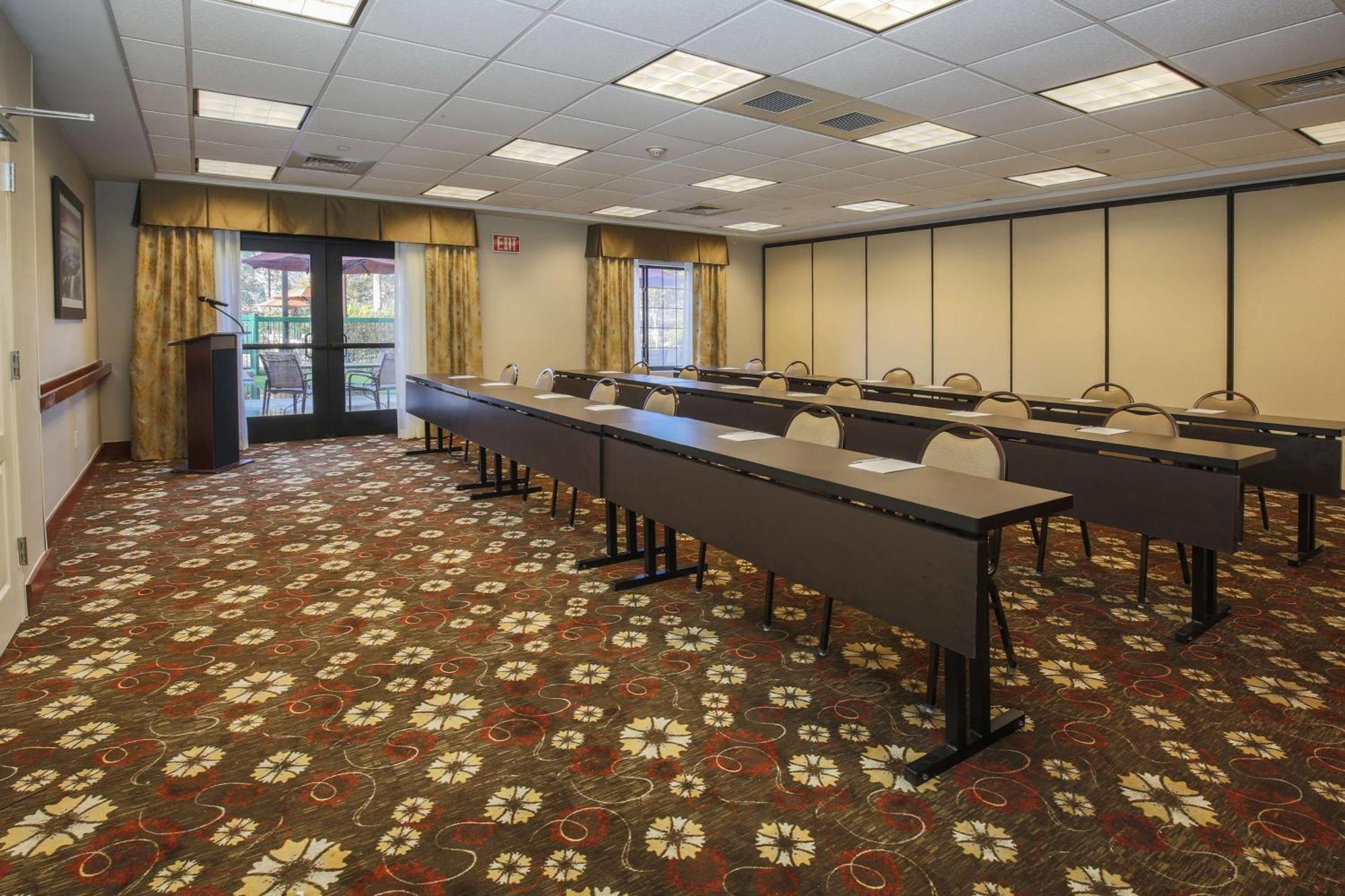 Hampton Inn & Suites Camarillo Εξωτερικό φωτογραφία