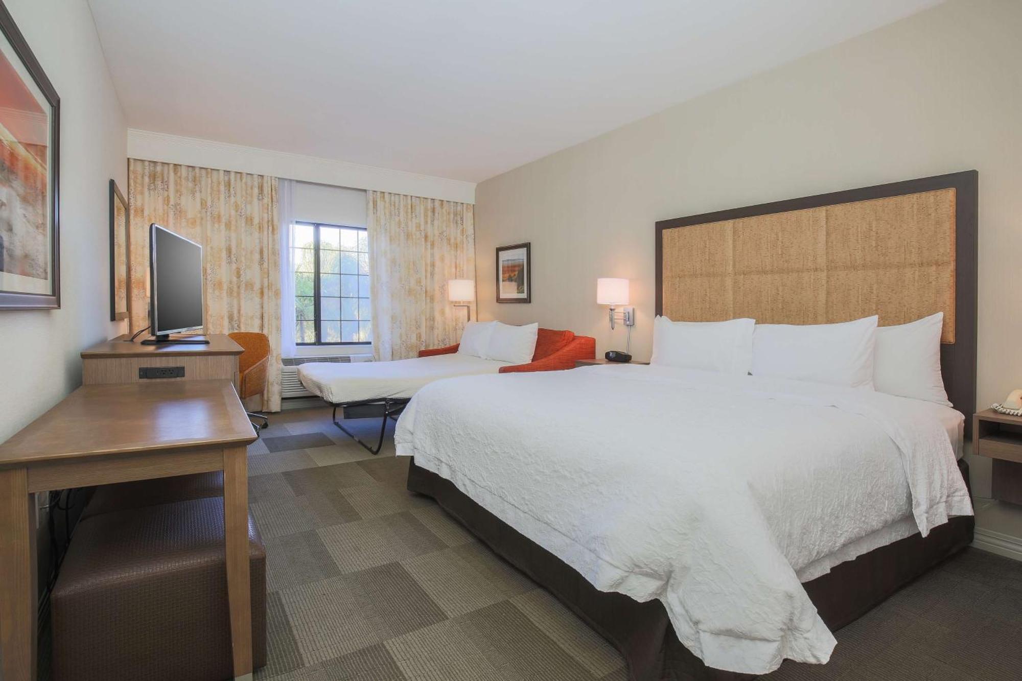 Hampton Inn & Suites Camarillo Εξωτερικό φωτογραφία