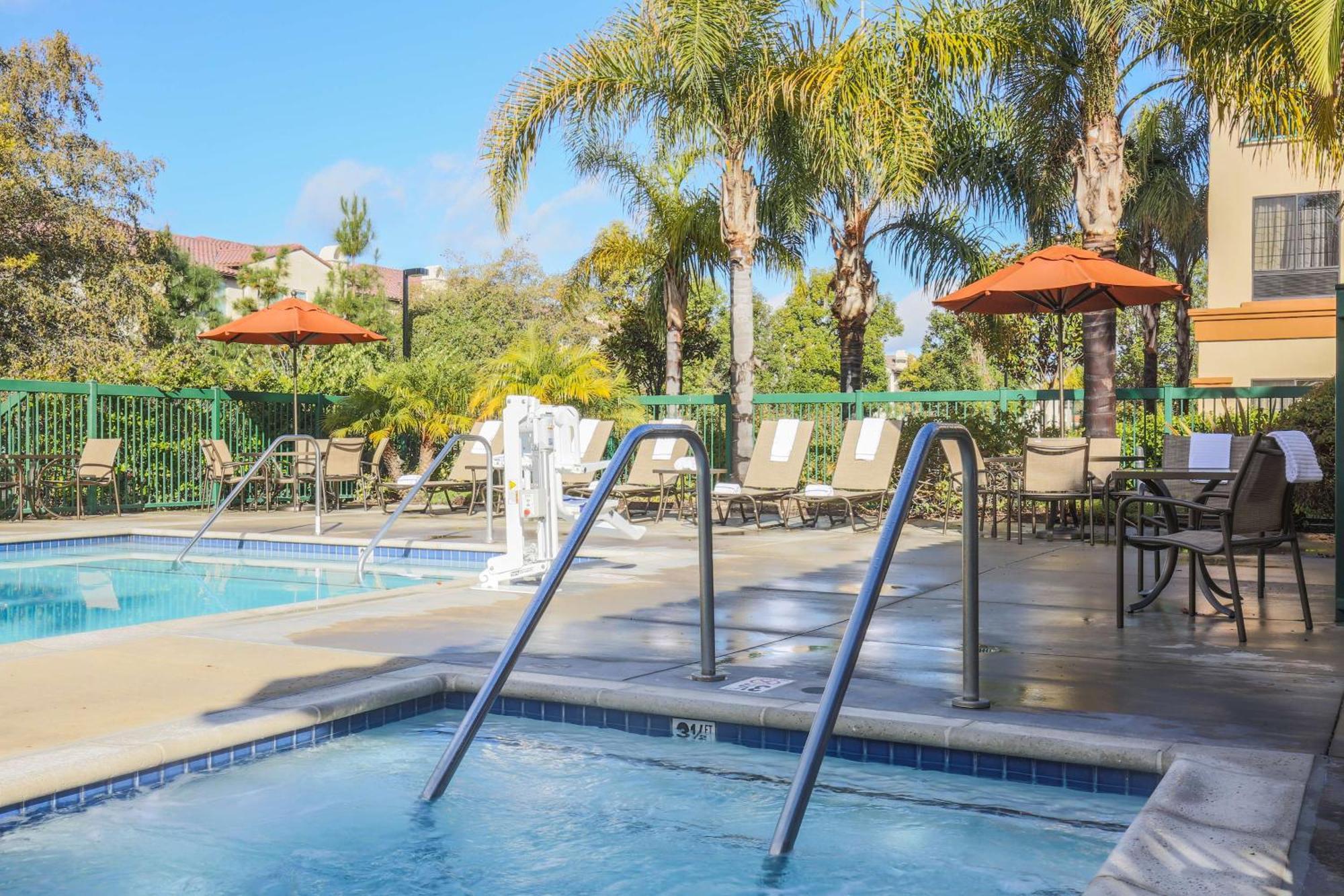 Hampton Inn & Suites Camarillo Εξωτερικό φωτογραφία