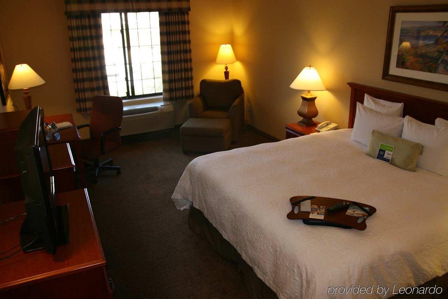 Hampton Inn & Suites Camarillo Εξωτερικό φωτογραφία