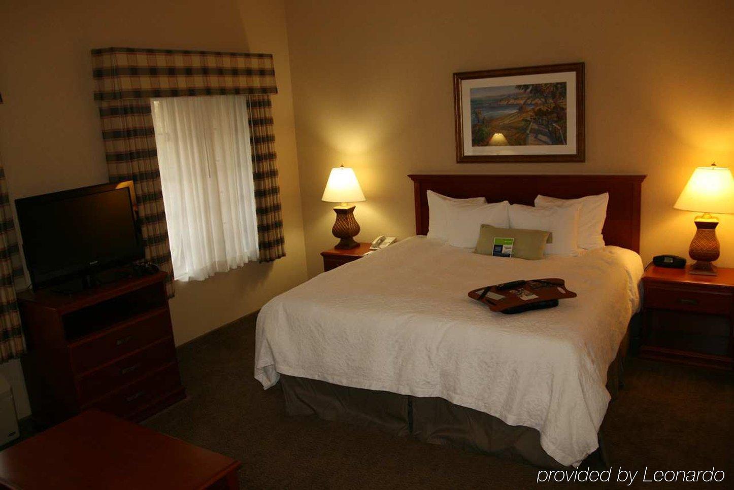 Hampton Inn & Suites Camarillo Δωμάτιο φωτογραφία